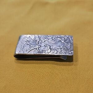 Silver or Silver Like (Unmarked) Vintage Textured Money Clip